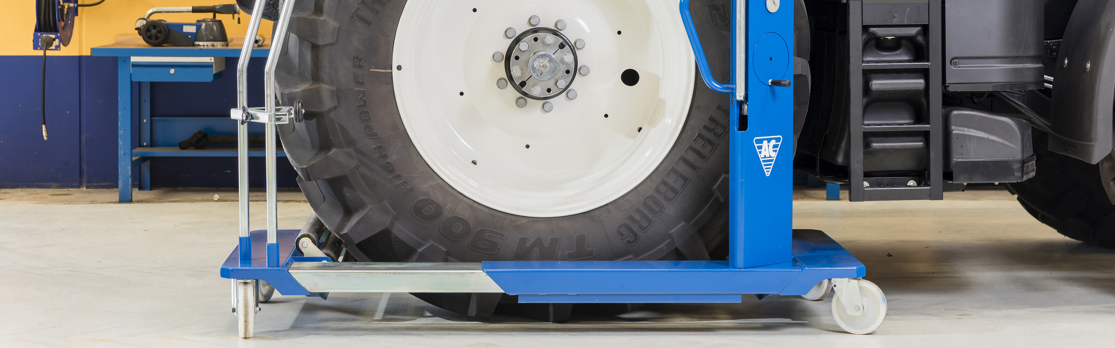 Wheel Trolley WT1500NT Banner