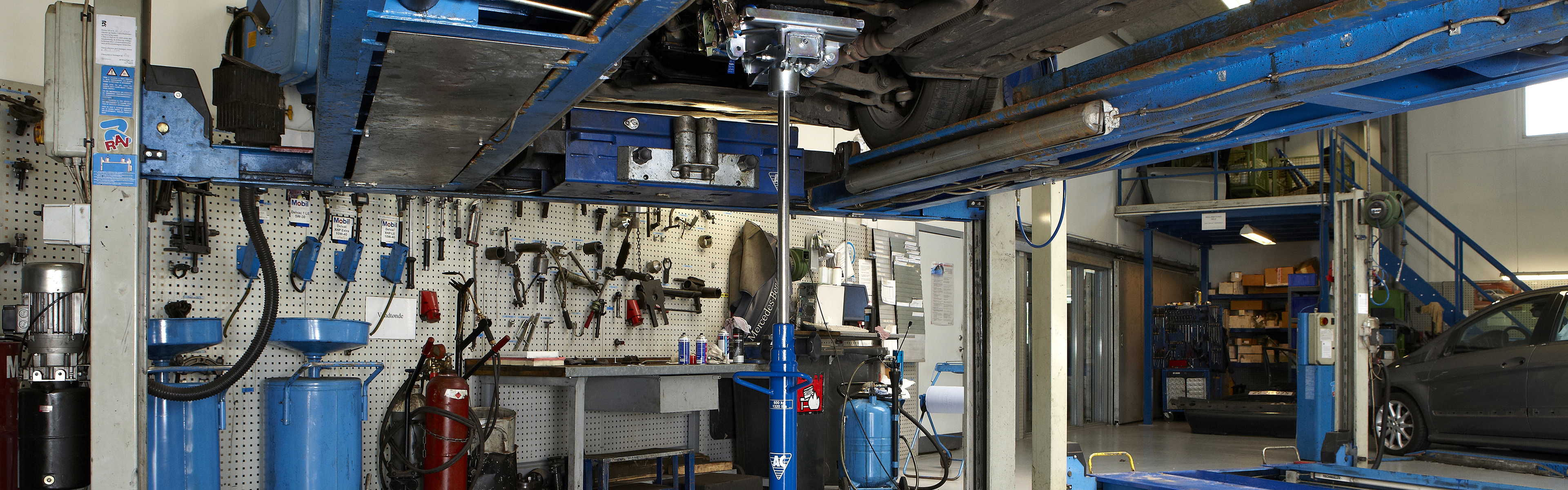 Transmission Jack VL6 Banner