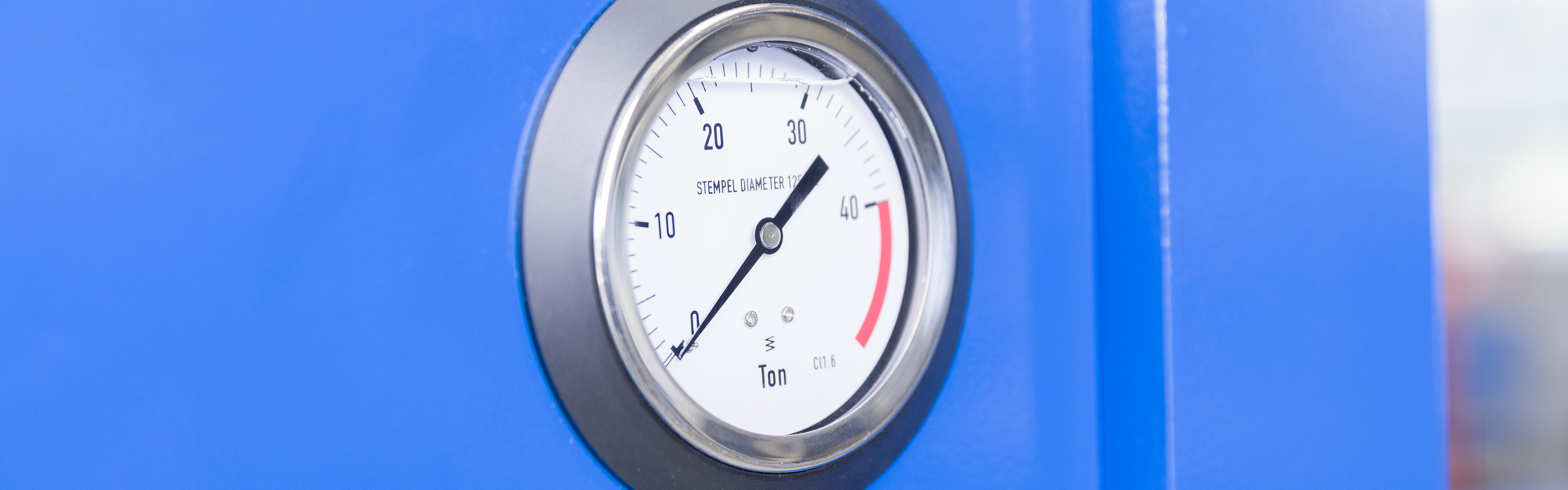 Hydraulic Press P100H Banner