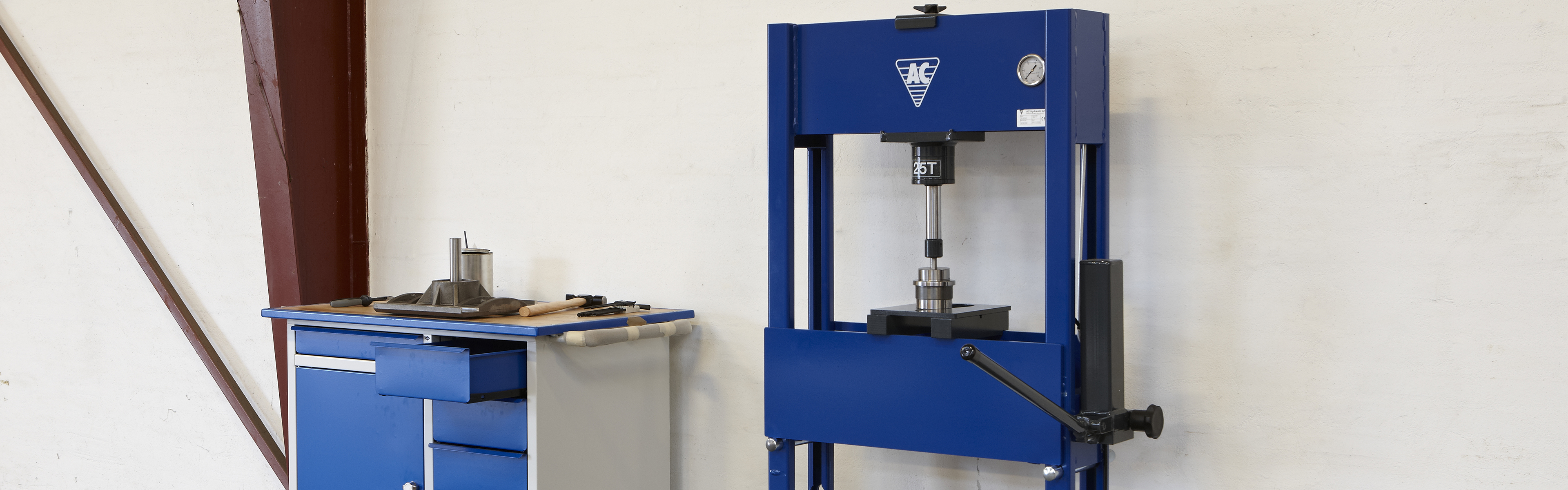 Hydraulic Press PJ25H Banner