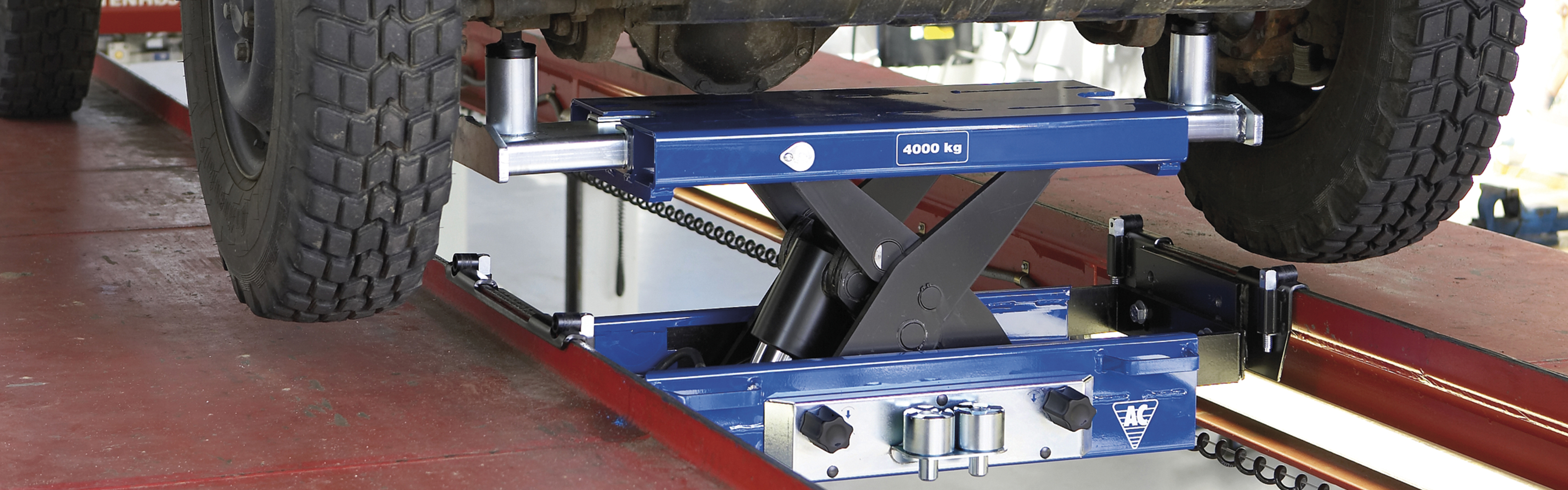 Jacking Beam SD40PHL Banner